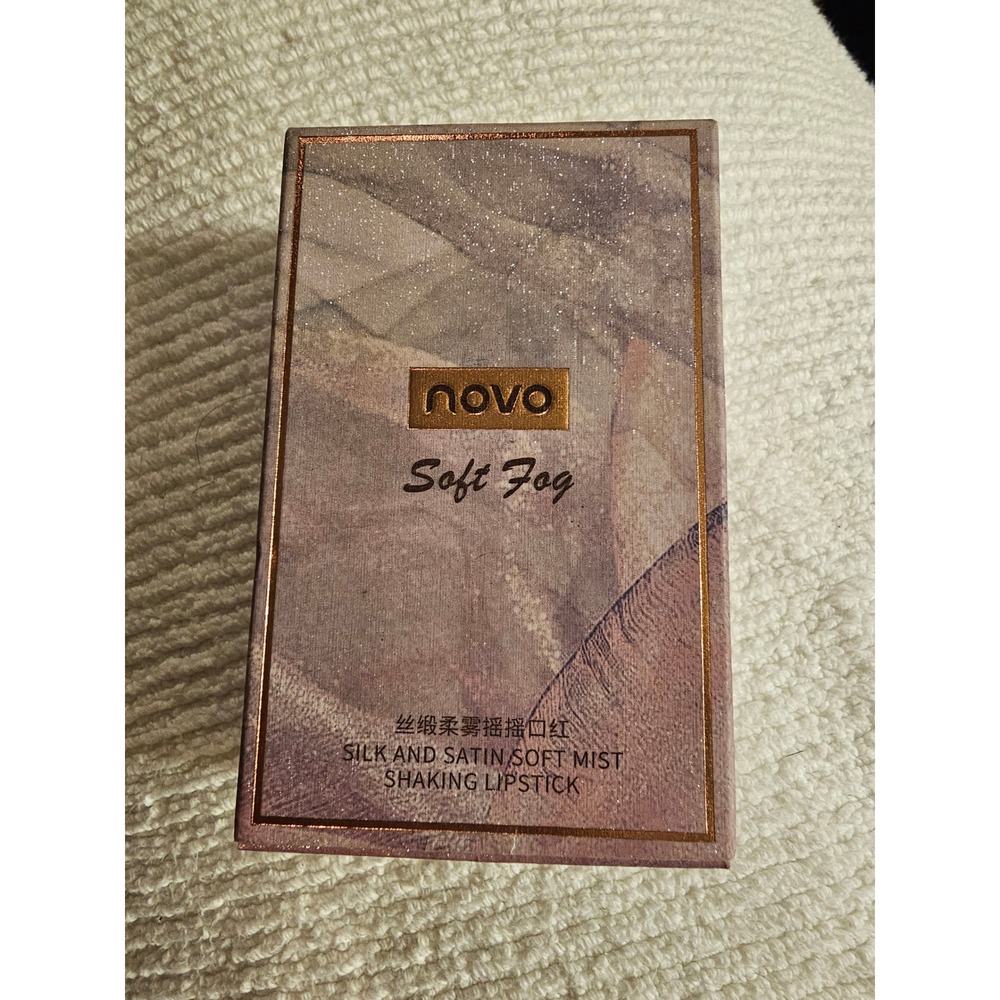 Novo Silk and Satin Soft Mist Shaking Lipstick Shade 106 Velvet Matte 3.5g